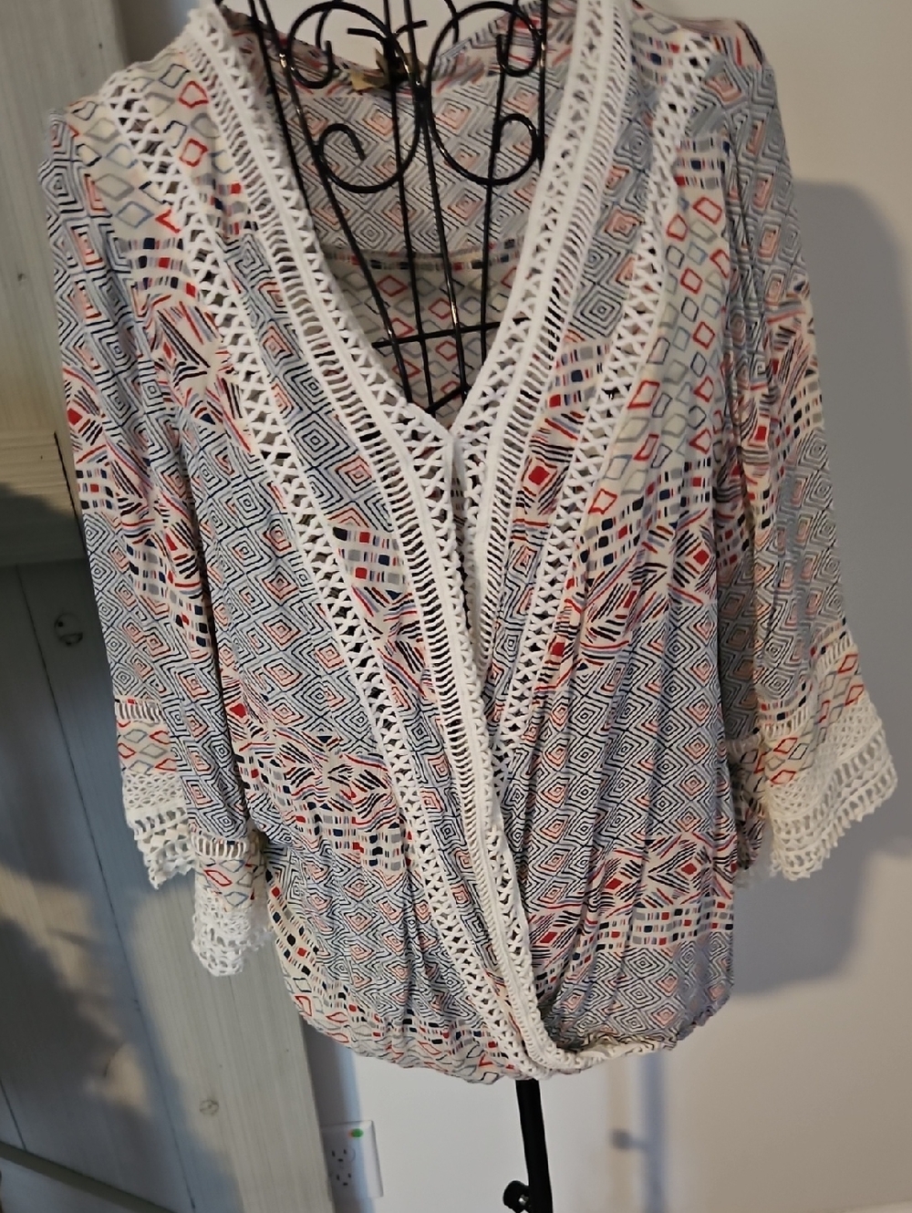 Boho Crochet-Trim Printed Women's Top in White & Navy & Red Sz 1X Democracy